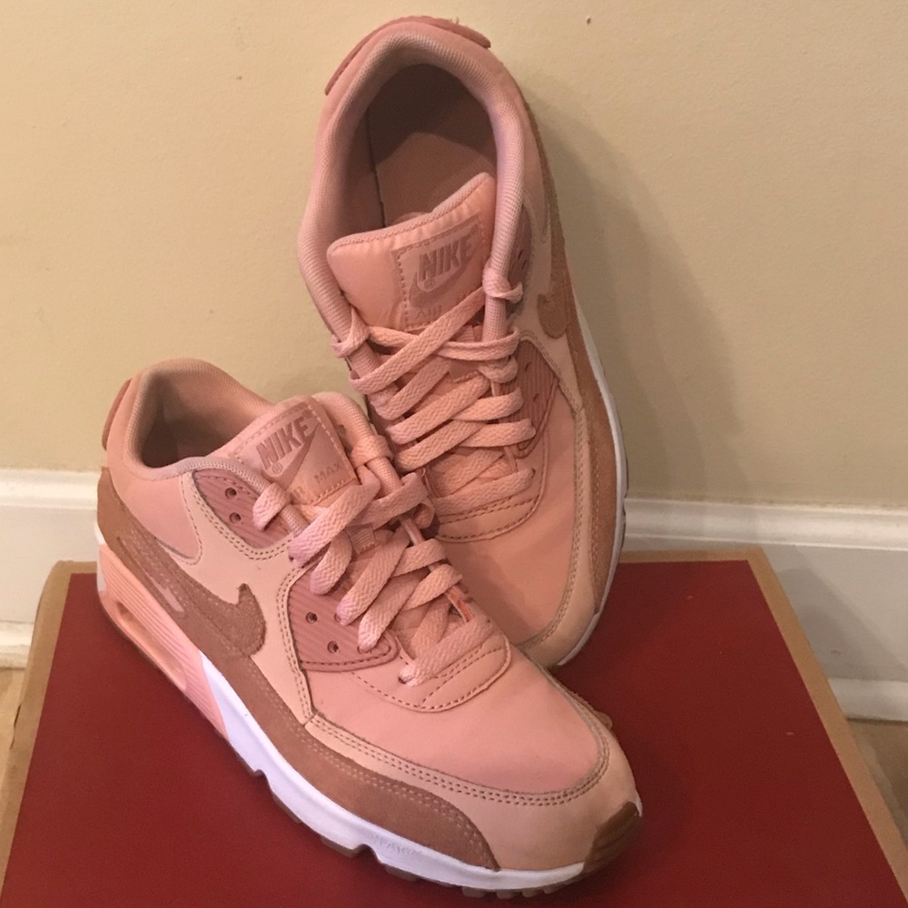 Pink Air Max